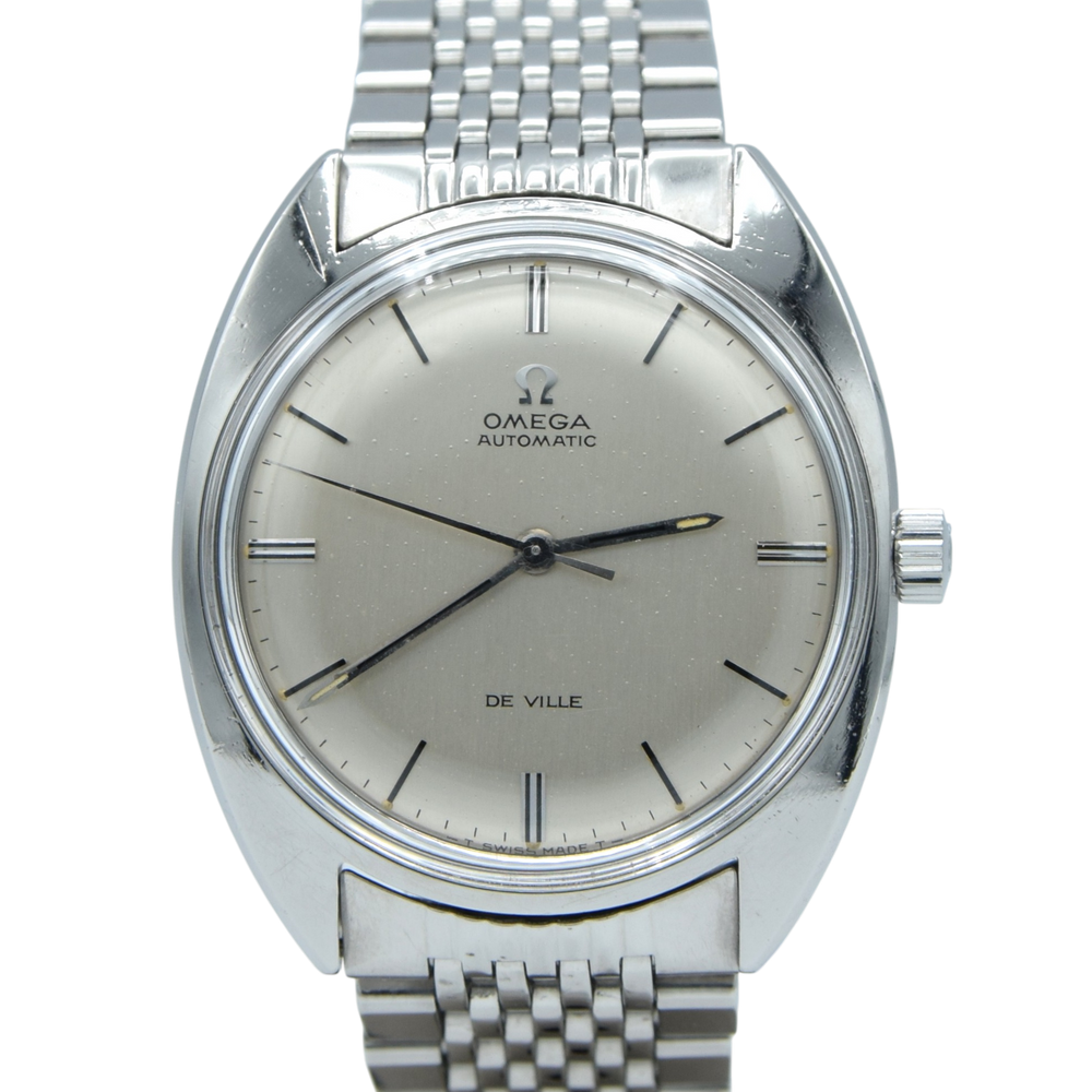 1968 Elegant Omega De Ville Automatic Model 165.029 in Stainless Steel on original Bracelet