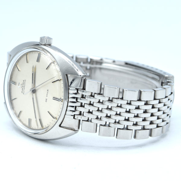 1968 Elegant Omega De Ville Automatic Model 165.029 in Stainless Steel on original Bracelet