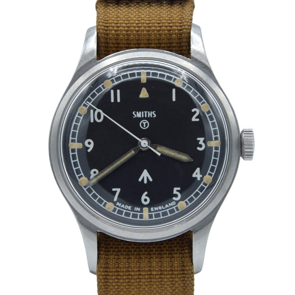 1967 Smiths W10 British Military Issue Wristwatch first issue date - Made in England Mint condition