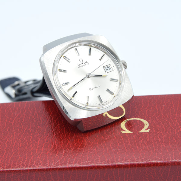1974-1978 Omega Genève 166.0164 Mint Automatic Large Hooded Model + Box Papers & Strap