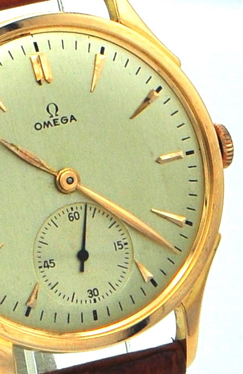 Omega 18ct Pink Gold Manual Wind Dress Watch Omega Buckle 1944