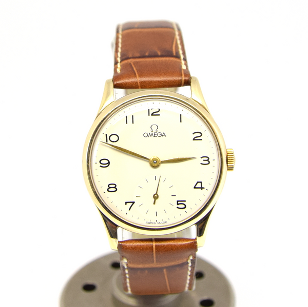1947 Omega Manual Wind Dress Watch with Arabic Numerals in 9ct Gold