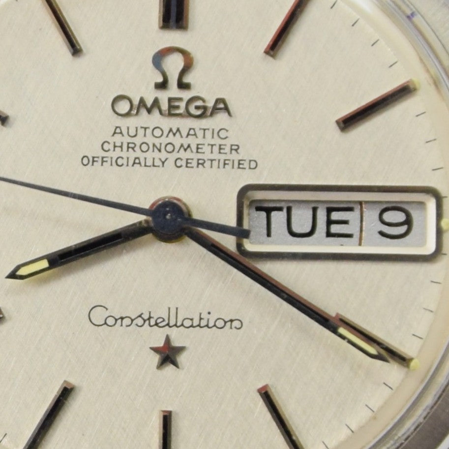 1971 Omega Constellation Automatic Chronometer Day / Date Model 168.0019 with Linen Dial