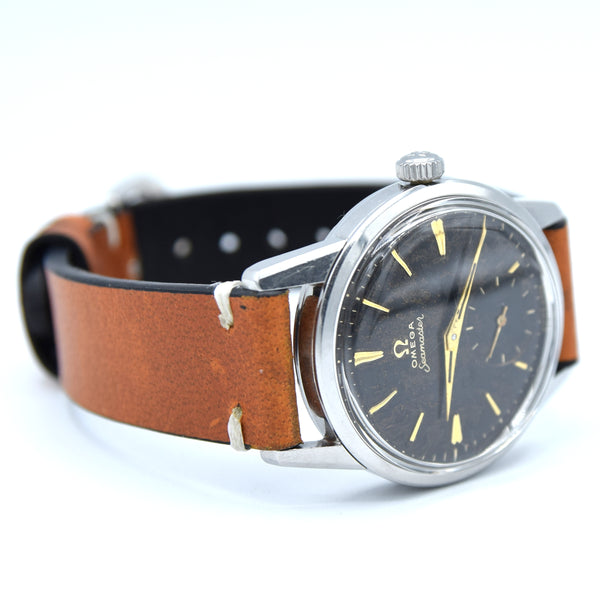 1961 Classic Omega Seamaster All Original Manual Wind with Black Tropicalised Dial and Sub Seconds Model 14389 in Stainless Steel