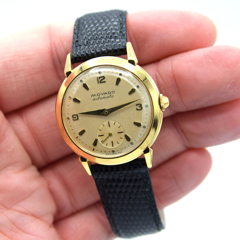 1950 Movado Bumper Automatic 'Calatrava' in Solid 18ct Gold with Box and 18ct Gold Buckle