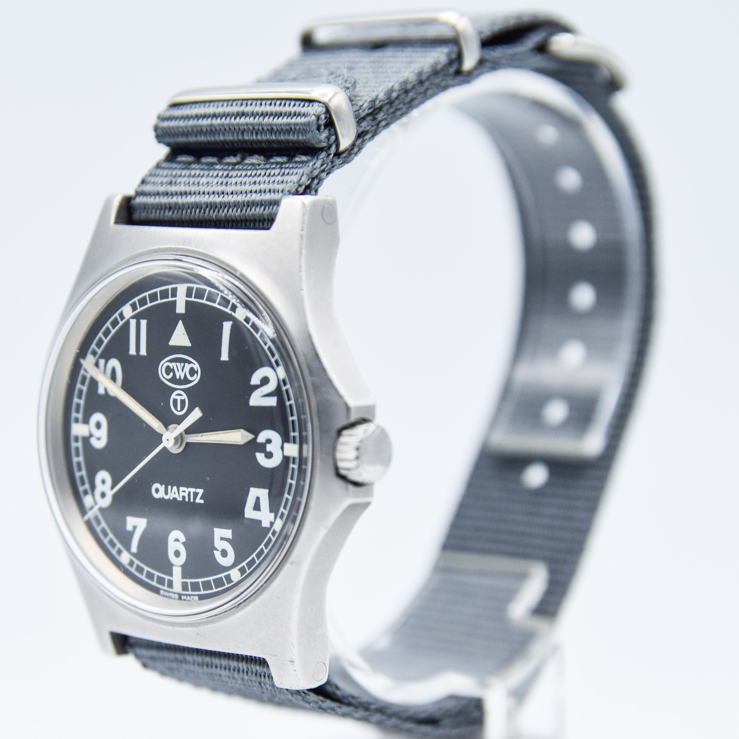 1990 CWC 0552/6645-99 5415317 British Royal Navy Issue Quartz Wristwat ...