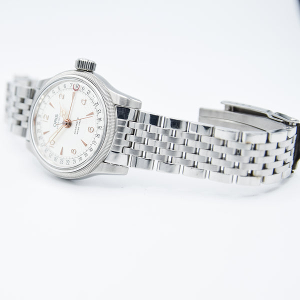 1990s Oris Big Crown Pointer Date Automatic Wristwatch Model 7551 in 36mm Stainless Steel Case on Bracelet