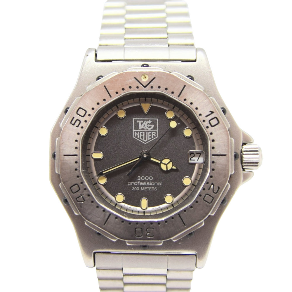 1980s TAG Heuer 3000 Series Dive Watch Model 932.213 in 34mm Stainless Steel Case on Fliplock Bracelet with Service Box